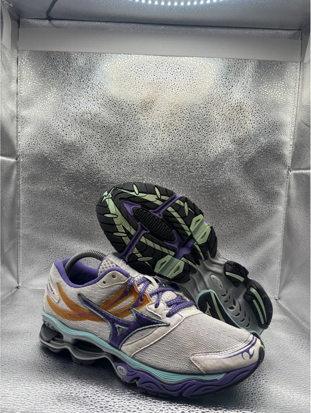 Mizuno wave creation 14 purple grey orange